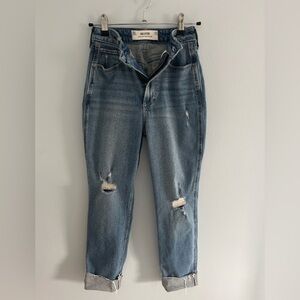 Hollister Curvy Ultra High-Rise Mom Jeans Distressed Cuffed, 23 Short